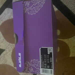 Brand new Men’s Lebron Witness VIII TB College Navy/White Color